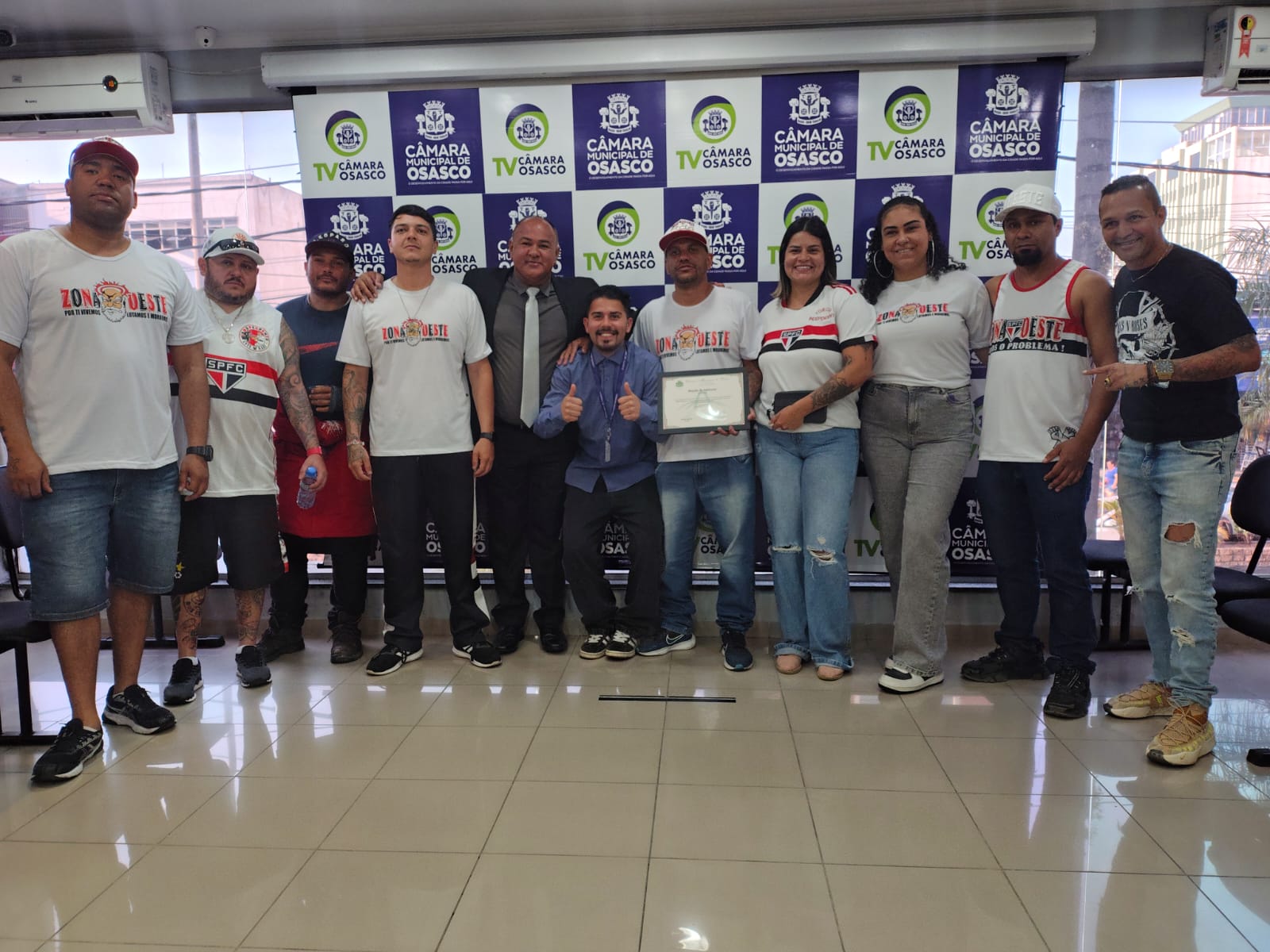 Sub-sede da Torcida Tricolor Independente do Jardim Santa Maria recebe Moção de Aplausos na Câmara de Osasco