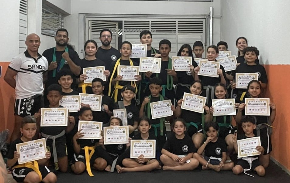 CT Garagem realiza exame de graduação